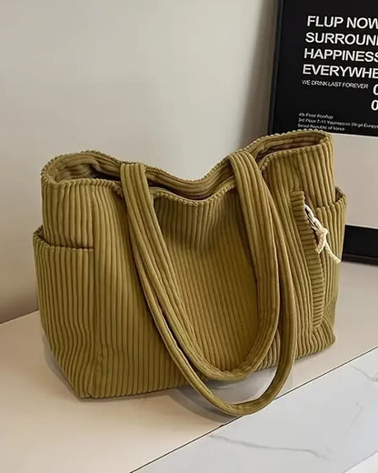 Maria - Elegantna torba za vsak dan, popolna kombinacija udobja, sloga in prostornosti